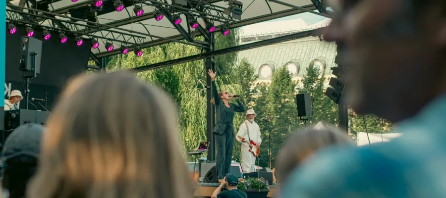 Festivaler och folkrörelser